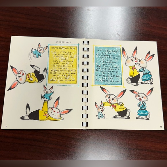 “How to Take Care of Baby” card booklet by Hallmark from 1950s - Picture 7 of 10